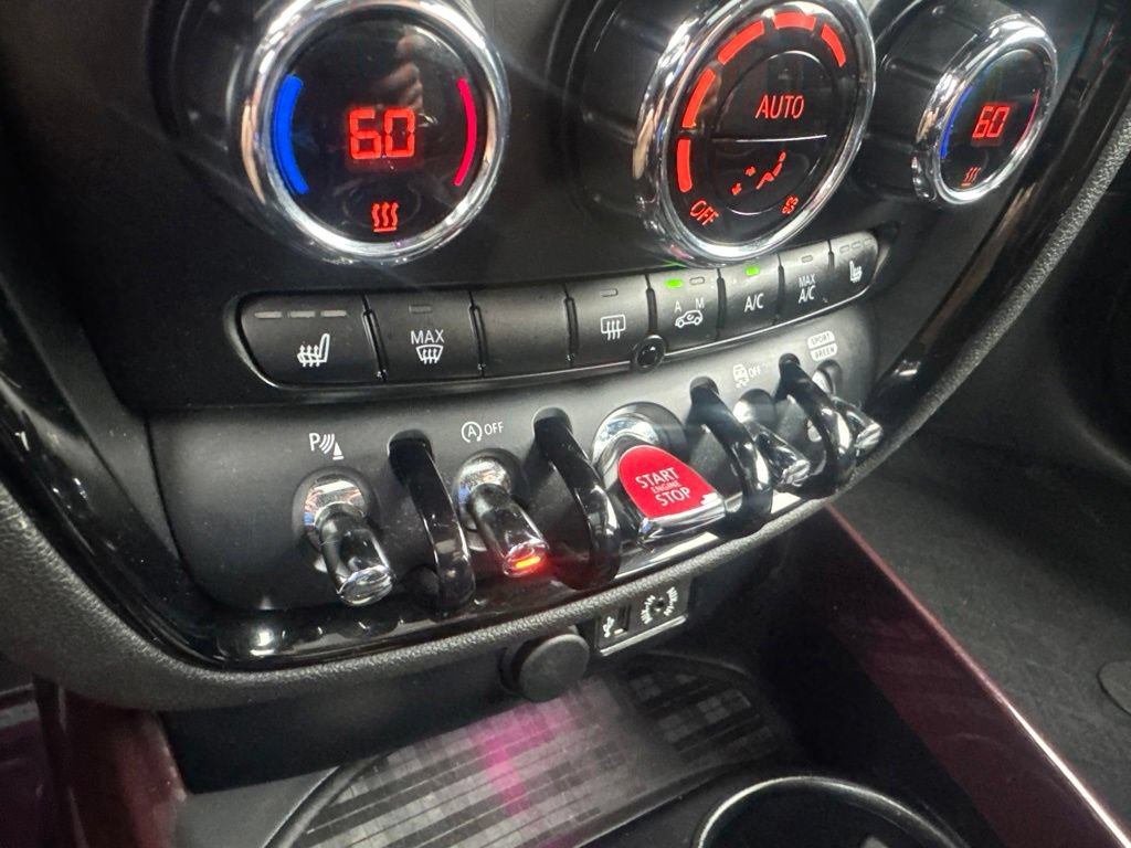 Used 2018 MINI Cooper Clubman ALL4 AWD/4WD image 30