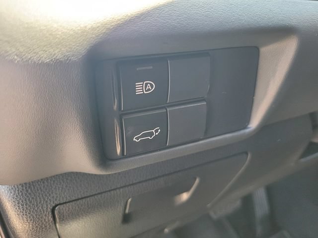 Used 2022 Toyota Highlander XSE AWD/4WD image 17