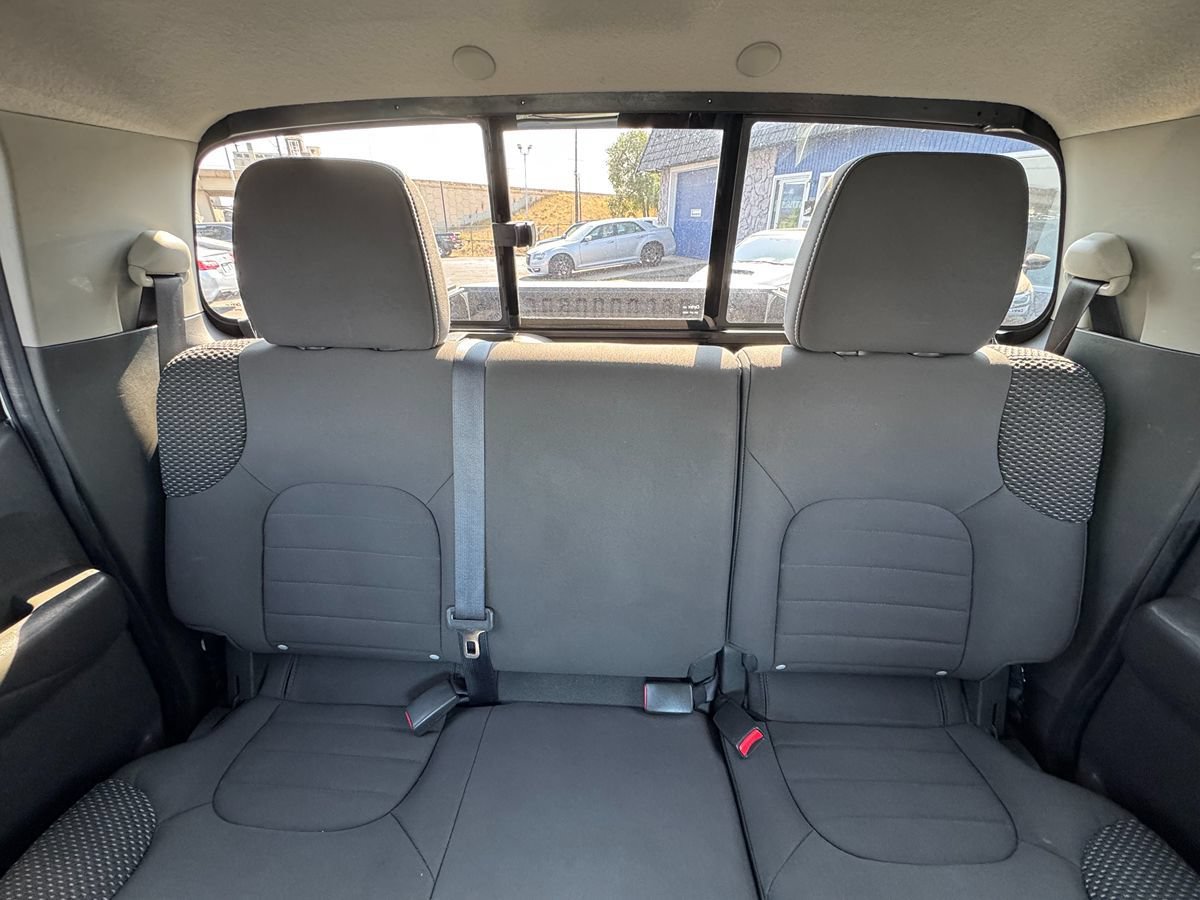 Used 2019 Nissan Frontier PRO-4X AWD/4WD image 29
