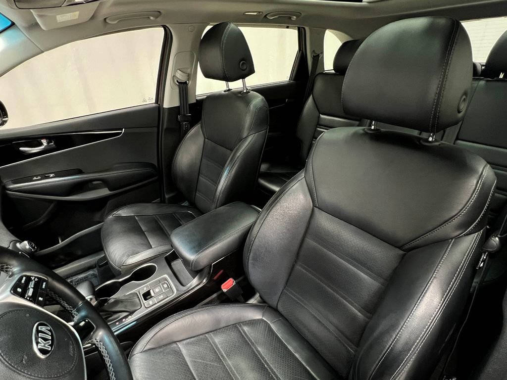 Used 2019 Kia Sorento EX w/ EX Touring Package image 15
