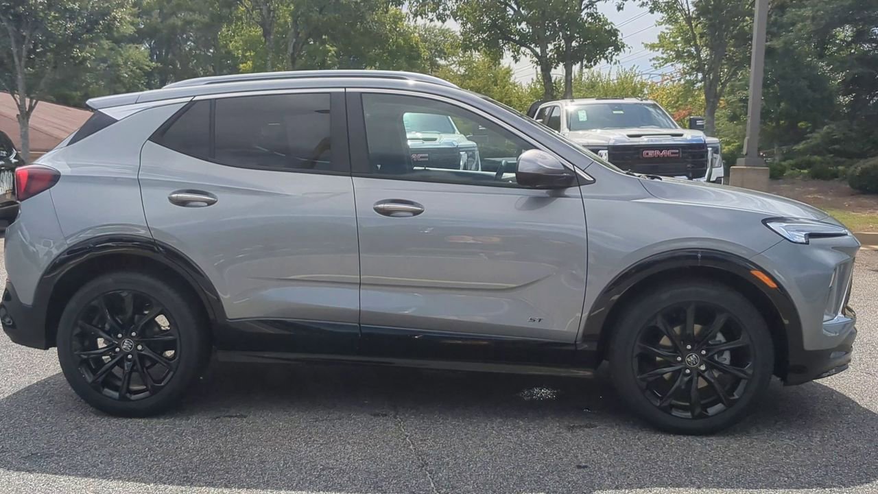 Used 2026 Buick Encore GX Sport Touring w/ Experience Buick Package image 9