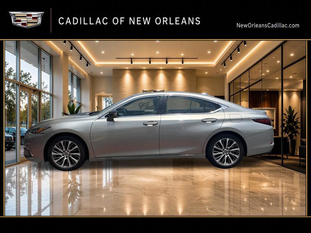 Used 2020 Lexus ES 350 w/ Premium Package FWD image 2