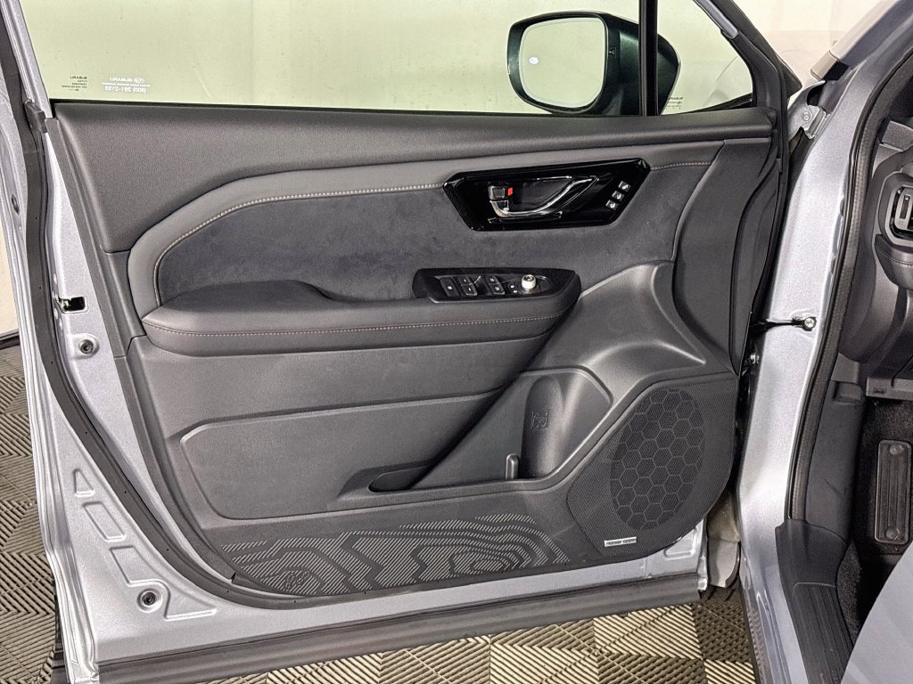 New 2026 Subaru Forester Touring AWD/4WD image 10
