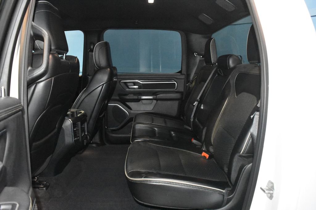 Used 2024 RAM 1500 Laramie AWD/4WD image 18