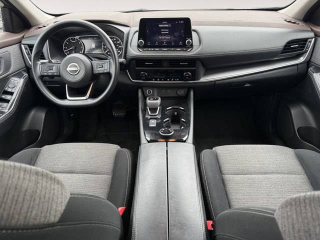Used 2023 Nissan Rogue SV AWD/4WD image 10