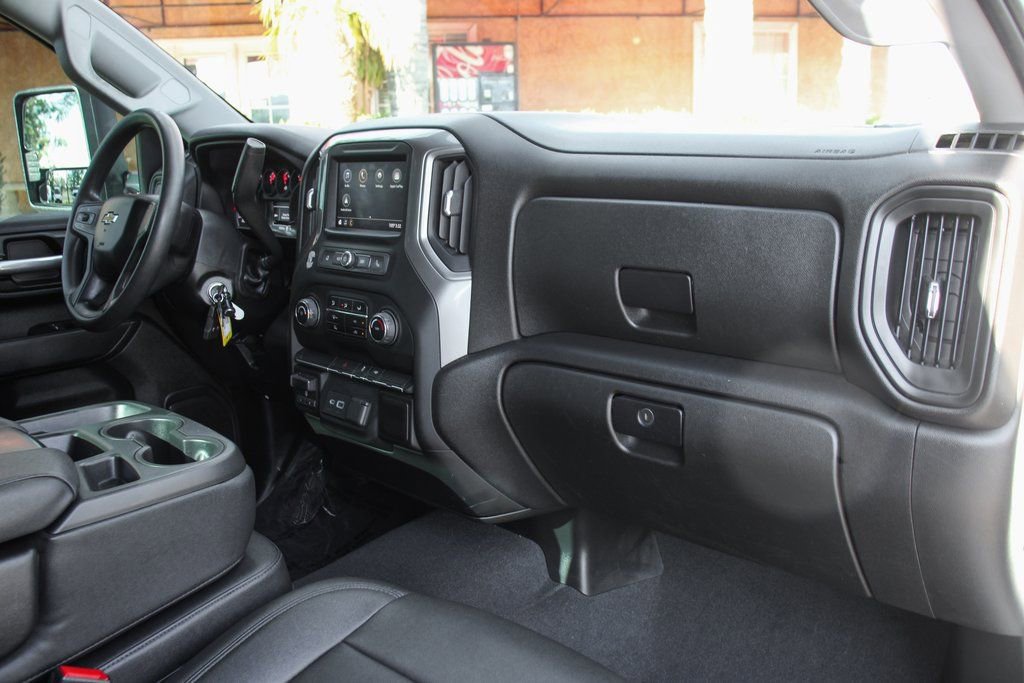 Used 2023 Chevrolet Silverado 2500 W/T w/ WT Fleet Convenience Package image 33