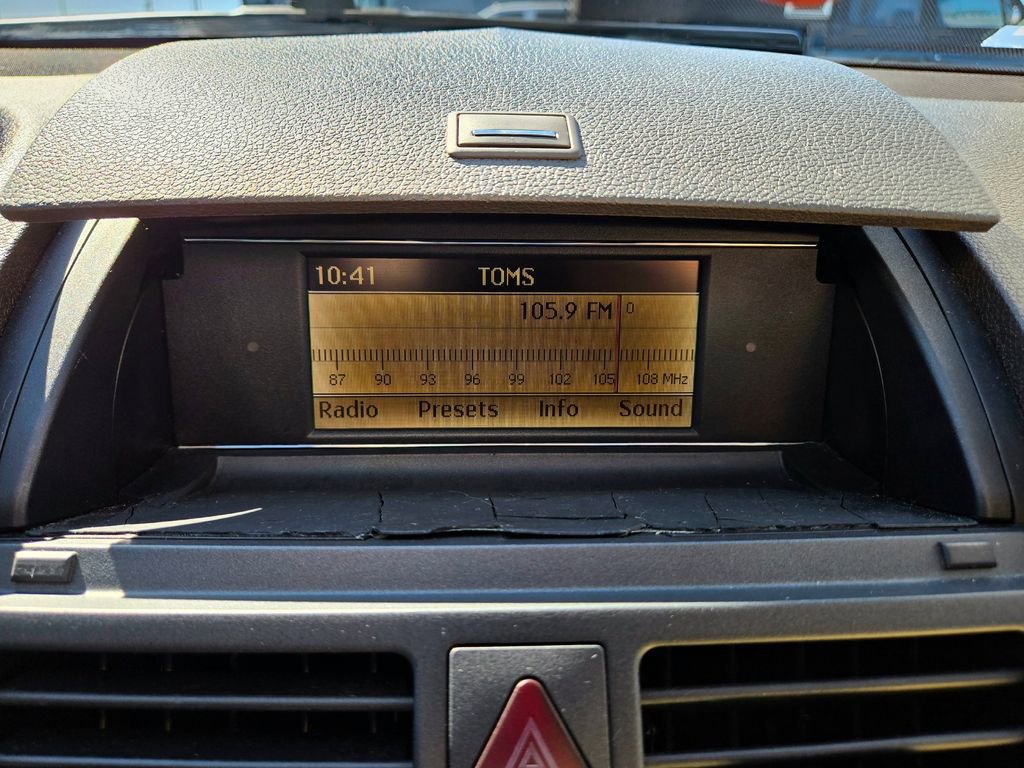 Used 2011 Mercedes-Benz C 300 Sedan image 28