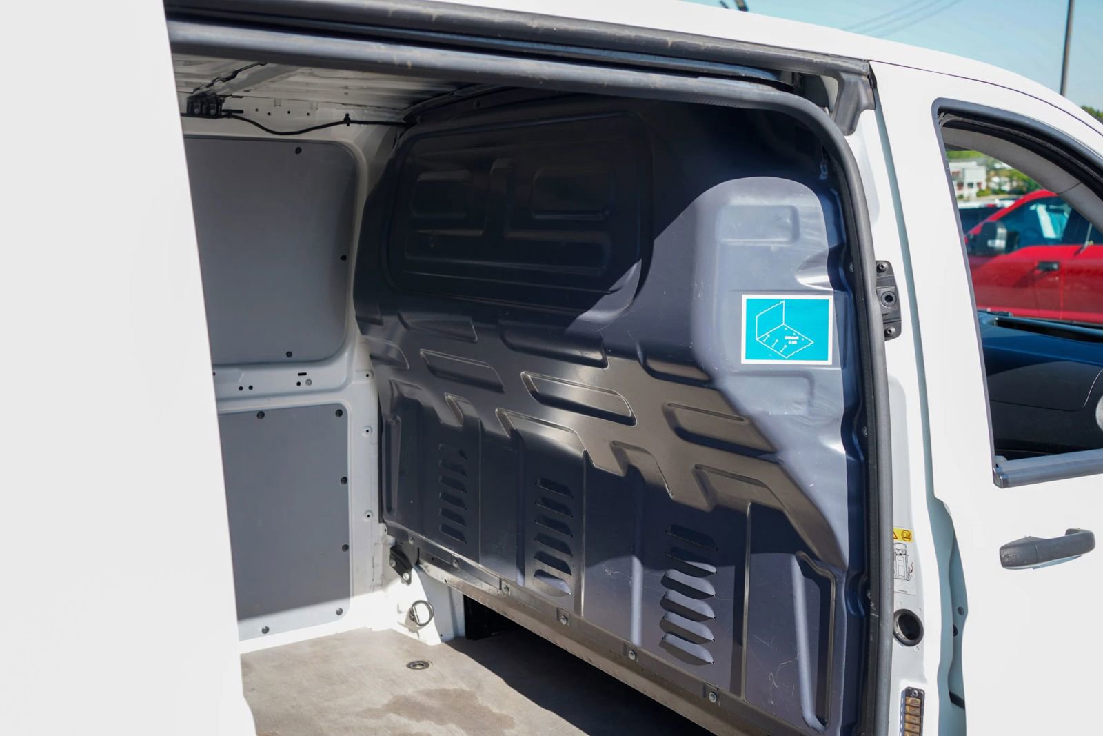 Used 2019 Mercedes-Benz Metris image 12