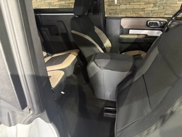 Used 2023 Ford Bronco Big Bend w/ Sasquatch Package AWD/4WD image 29