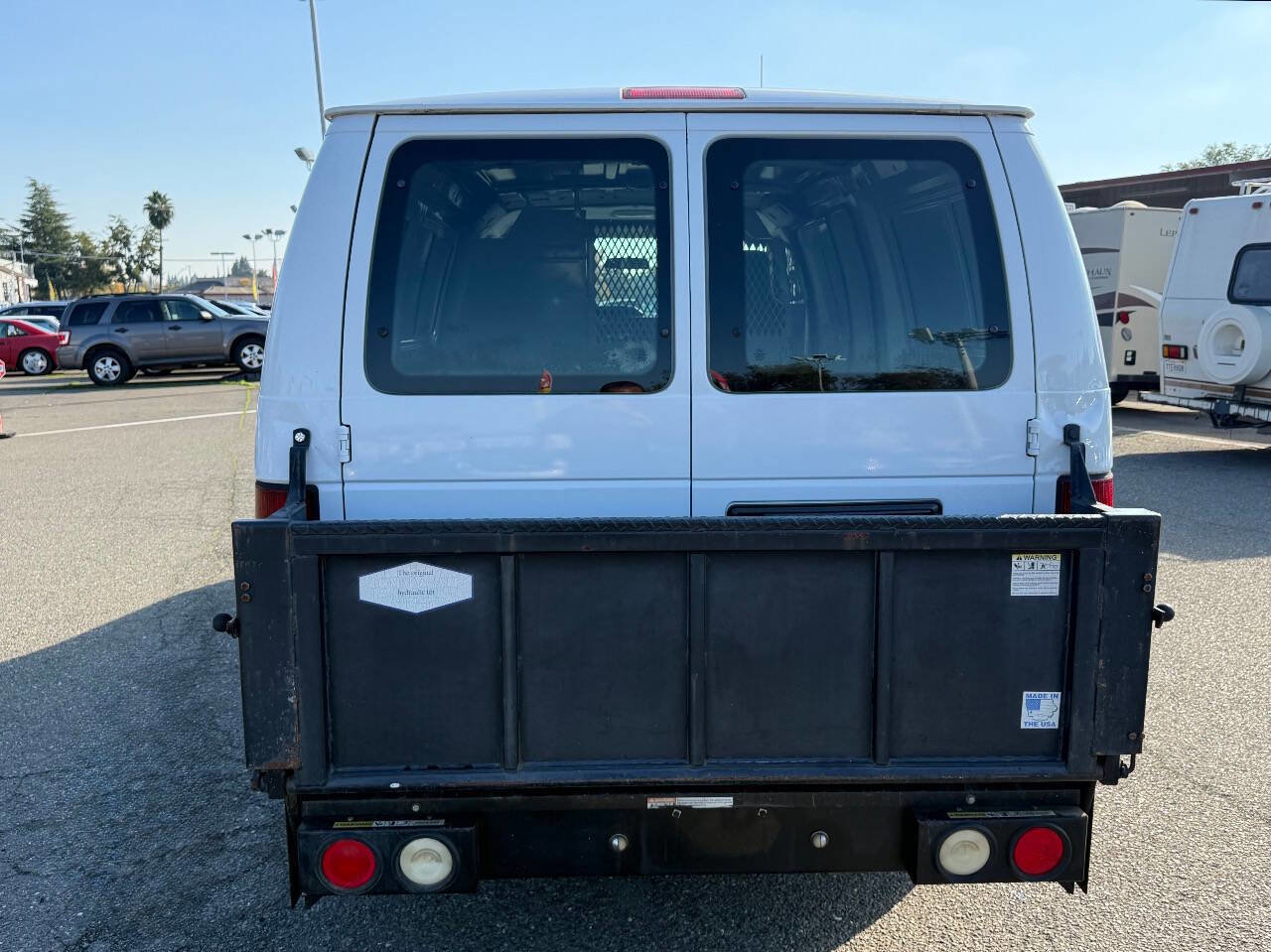 Used 2009 Ford E-150 and Econoline 150 RWD image 7