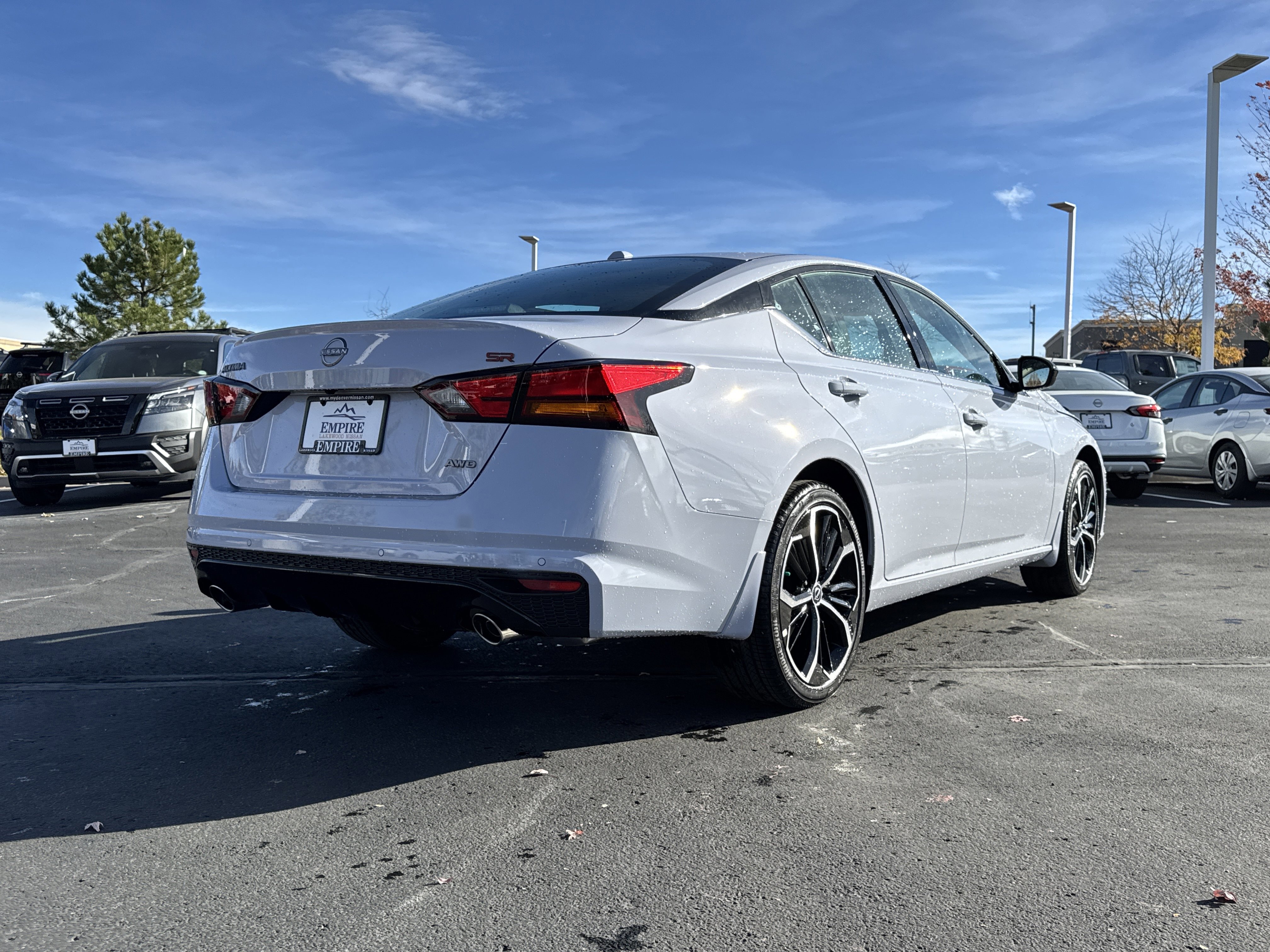 New 2025 Nissan Altima 2.5 SR w/ SR Premium Package AWD/4WD image 3