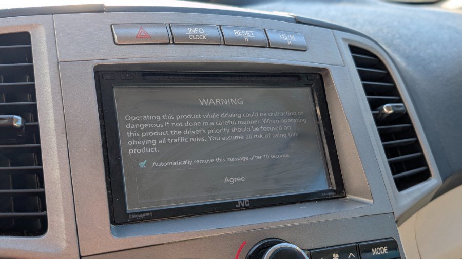 Used 2011 Toyota Venza w/ Convenience Pkg FWD image 27