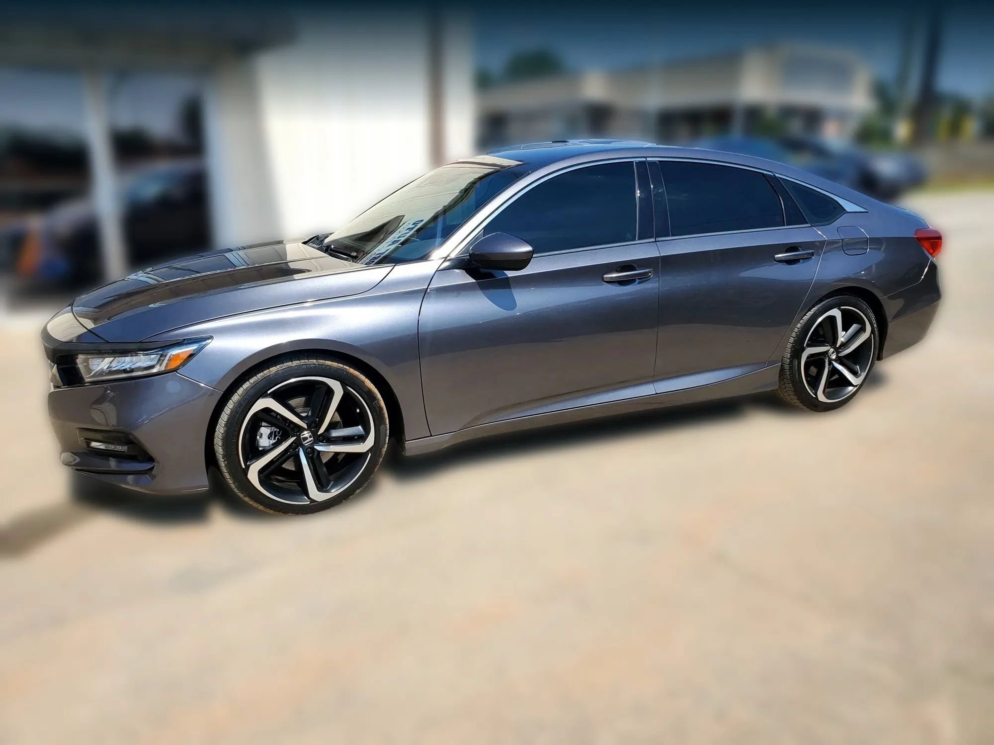 Used 2018 Honda Accord Sport image 8