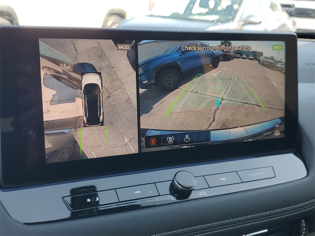 New 2026 Nissan Rogue Platinum image 11