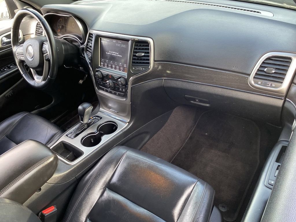 Used 2018 Jeep Grand Cherokee Limited image 12