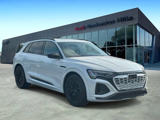 Used 2024 Audi Q8 e-tron Prestige w/ Prestige Package AWD/4WD image 7