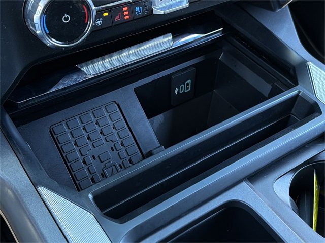 Used 2024 Ford F450 Lariat w/ Lariat Ultimate Package image 31