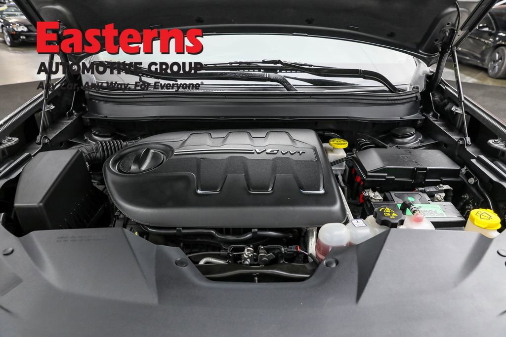 Used 2021 Jeep Cherokee Limited image 7