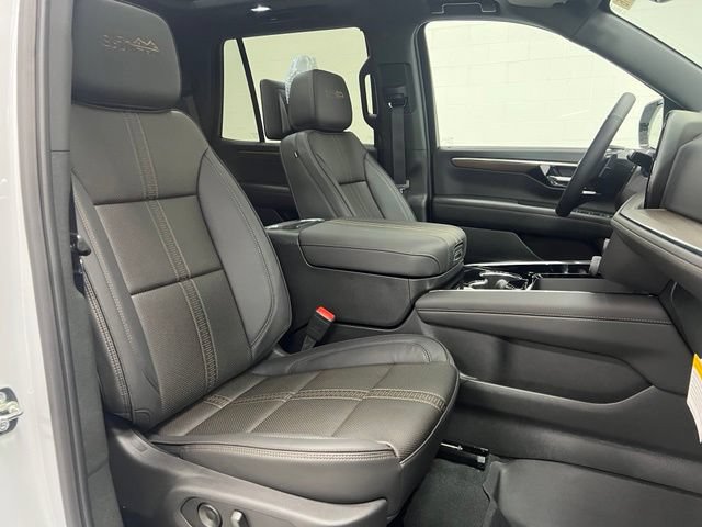New 2026 Chevrolet Tahoe High Country AWD/4WD image 24
