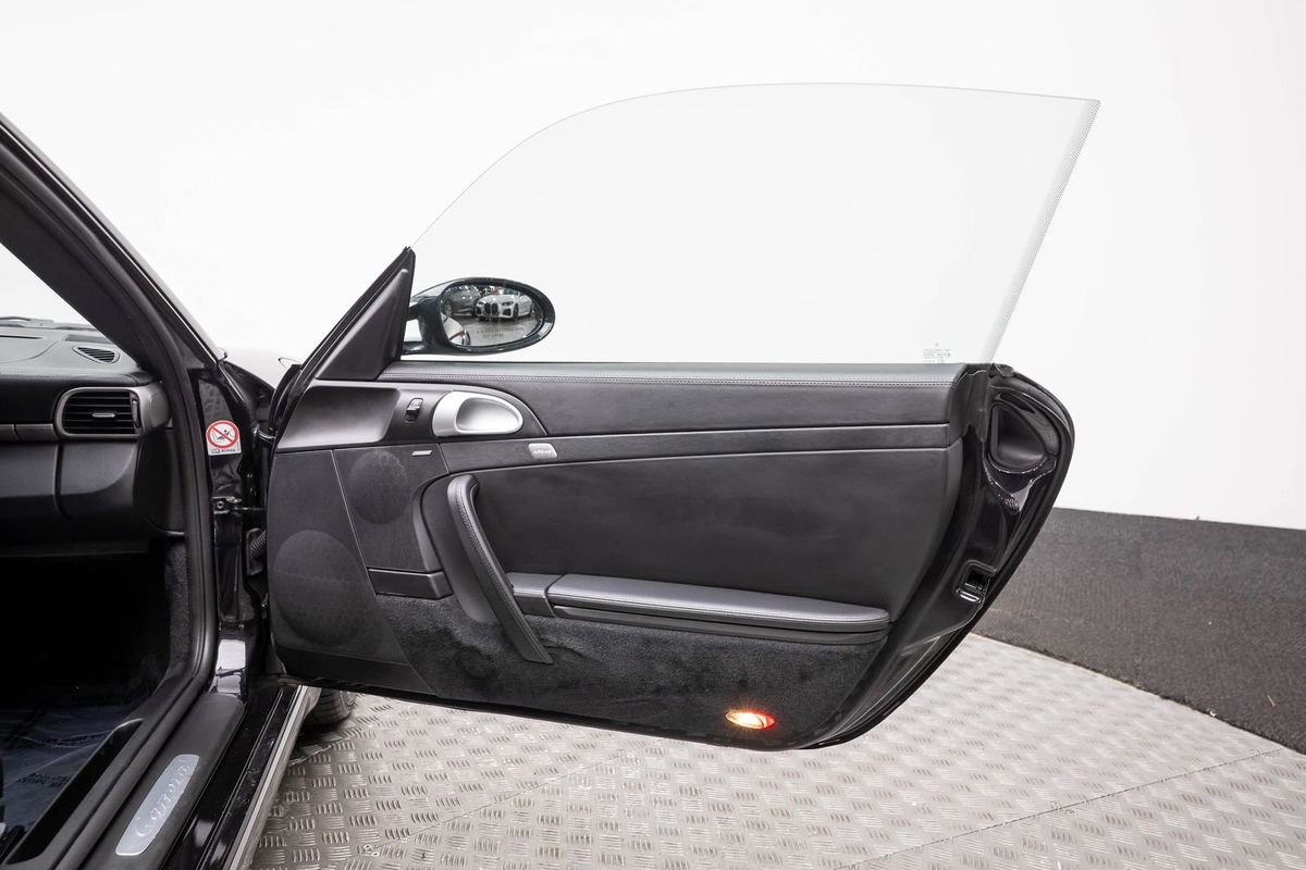Used 2007 Porsche 911 Carrera RWD image 11