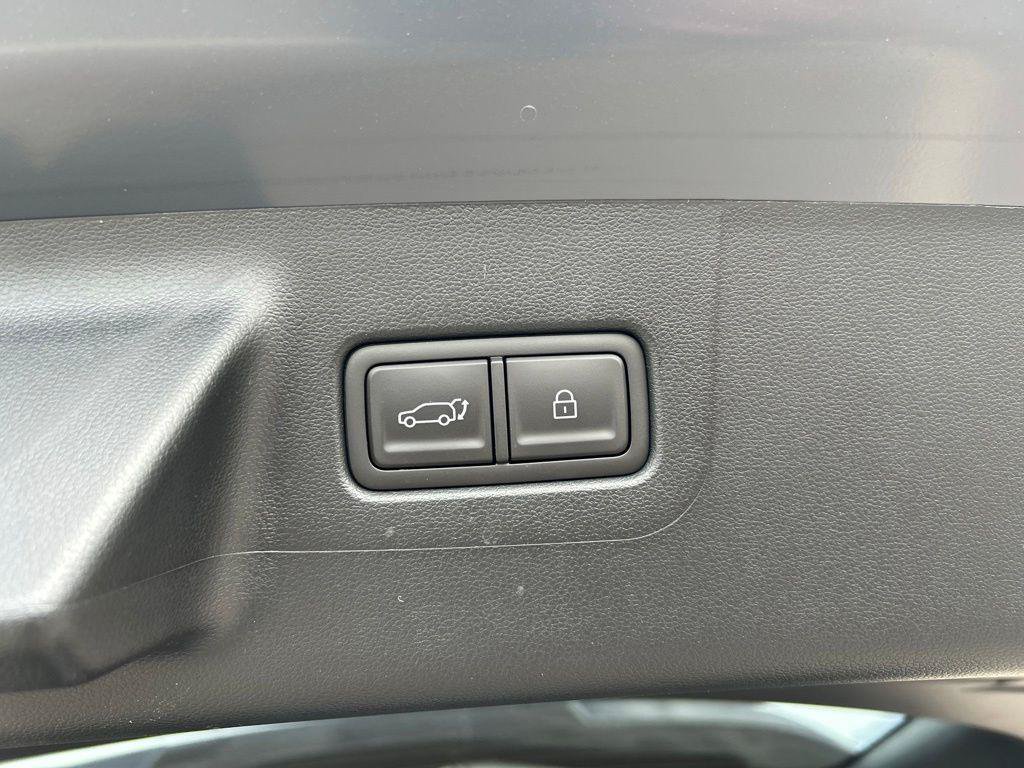 New 2026 Hyundai Santa Fe Limited AWD/4WD image 28