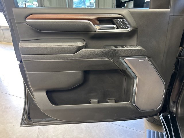 Used 2024 GMC Sierra 3500 Denali w/ Denali Reserve Package image 13