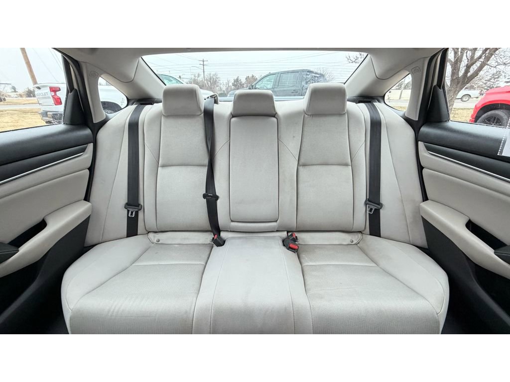 Used 2018 Honda Accord LX image 22
