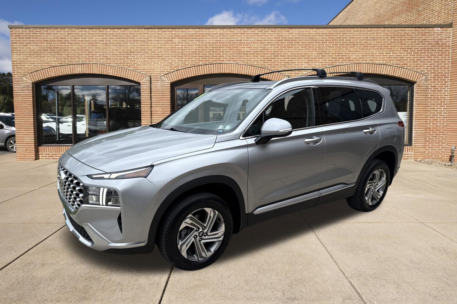 Used 2021 Hyundai Santa Fe SEL w/ Convenience + Premium Package AWD/4WD image 8