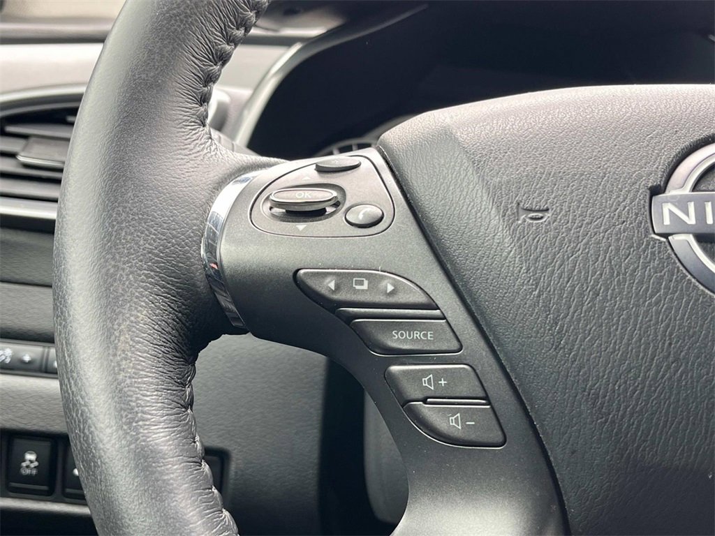 Used 2023 Nissan Murano SL w/ Cargo Package image 29