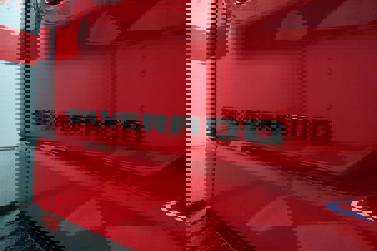 Used 2023 Chevrolet Silverado 1500 Custom w/ LPO, Dark Essentials Package image 24