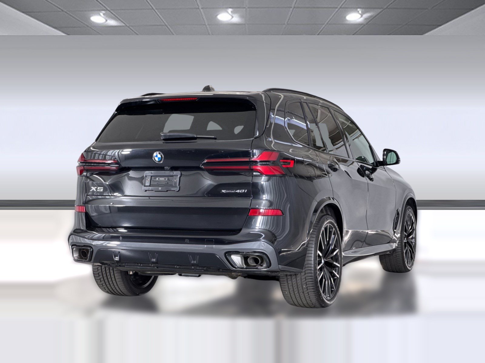 New 2026 BMW X5 xDrive40i w/ M Sport Package AWD/4WD image 9
