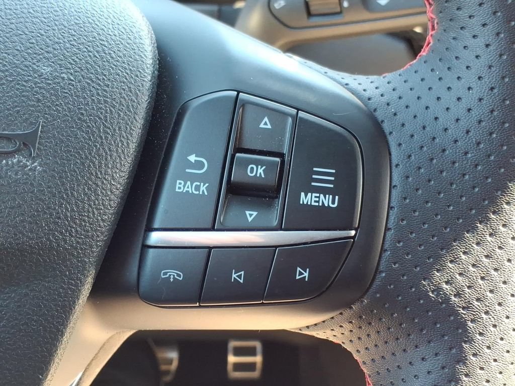Used 2024 Ford Escape ST-Line w/ Tech Pack #1 AWD/4WD image 26