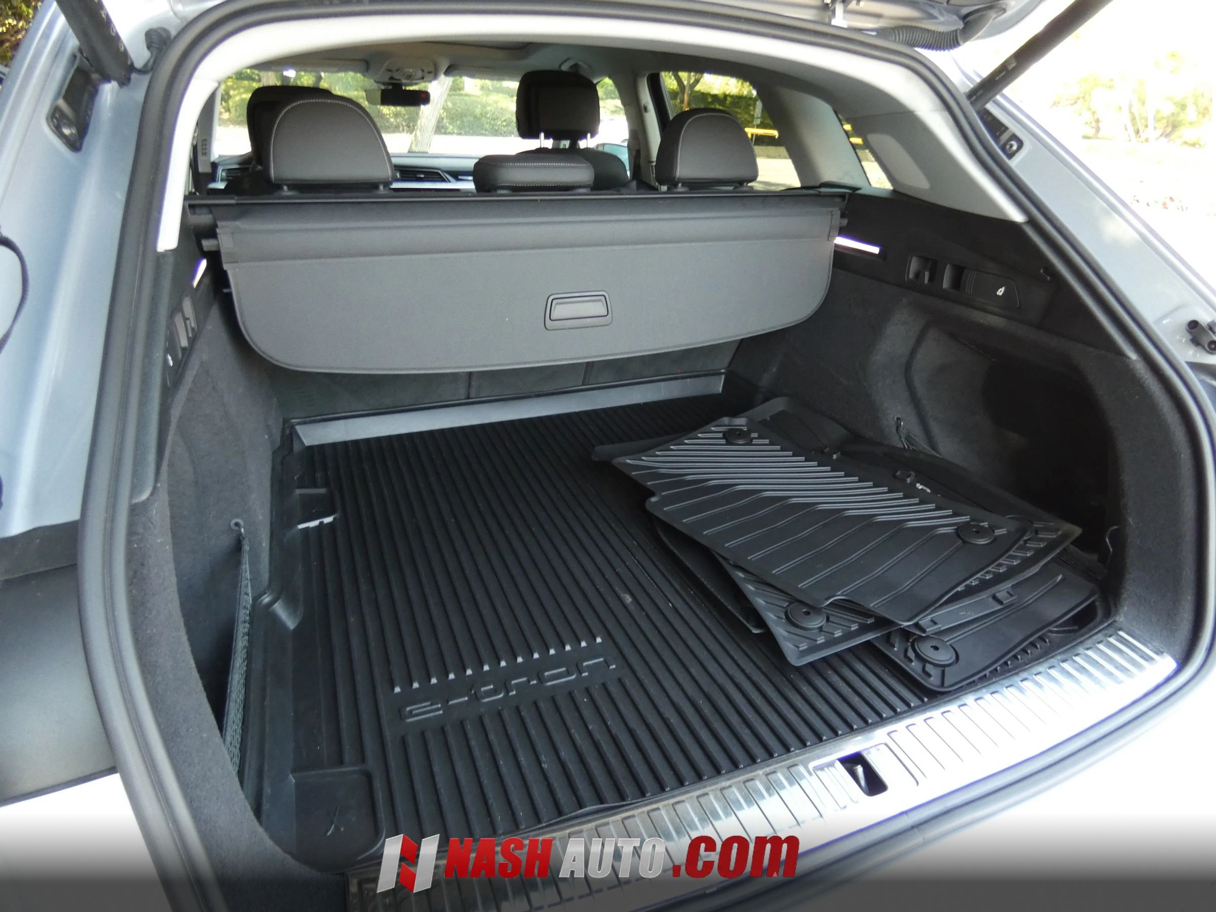 Used 2021 Audi e-tron Premium Plus AWD/4WD image 67