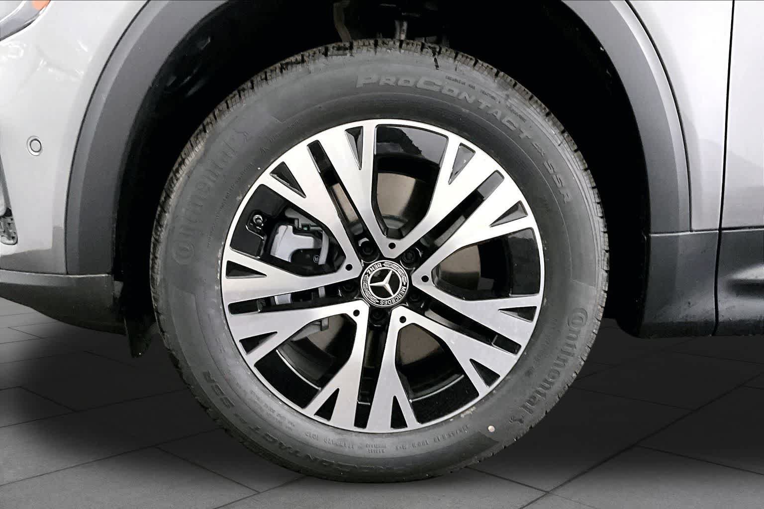 New 2026 Mercedes-Benz GLB 250 4MATIC image 15