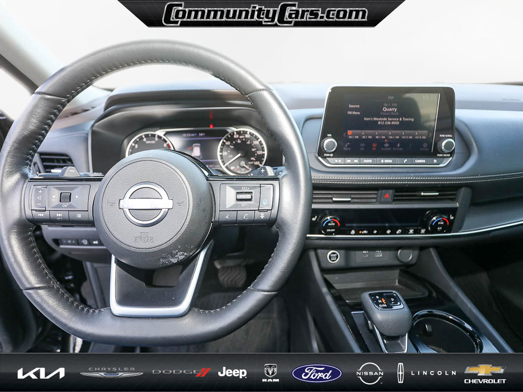 Used 2023 Nissan Rogue SV w/ SV Premium B Package image 14