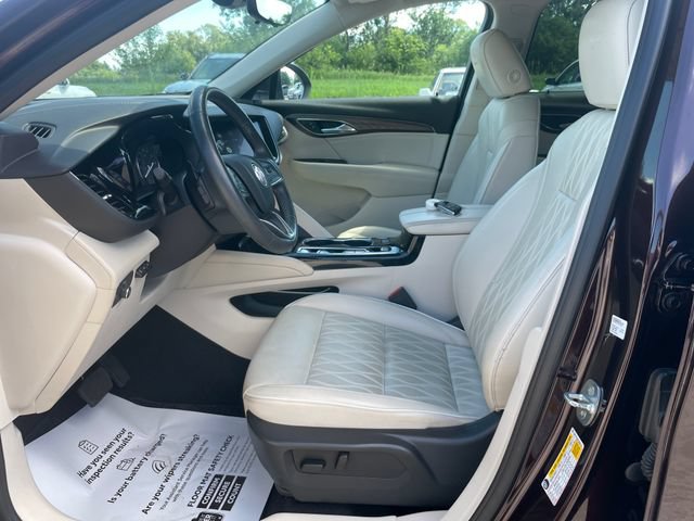 Used 2023 Buick Envision Avenir AWD/4WD image 19