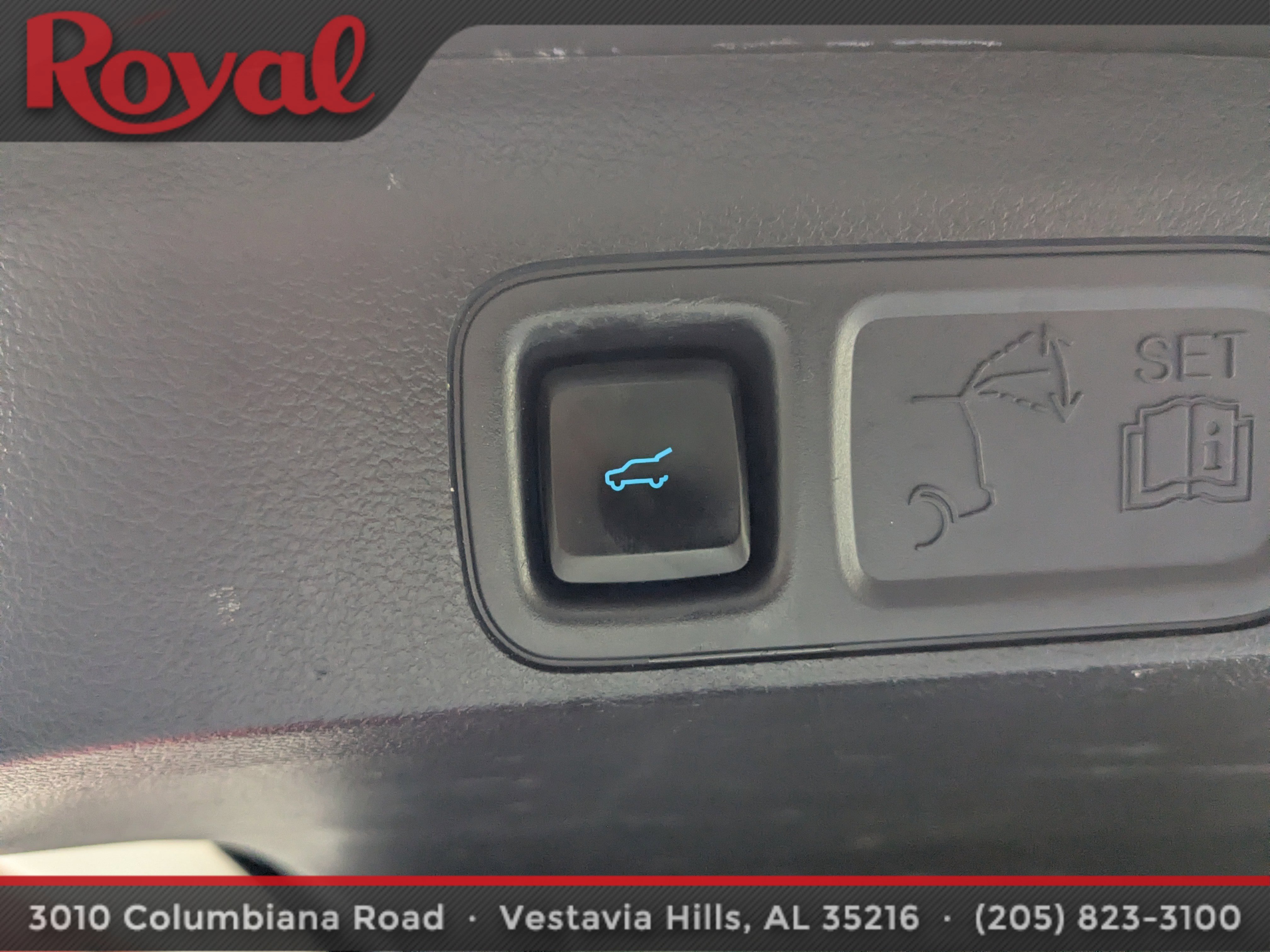 Used 2022 Ford Expedition XLT image 15
