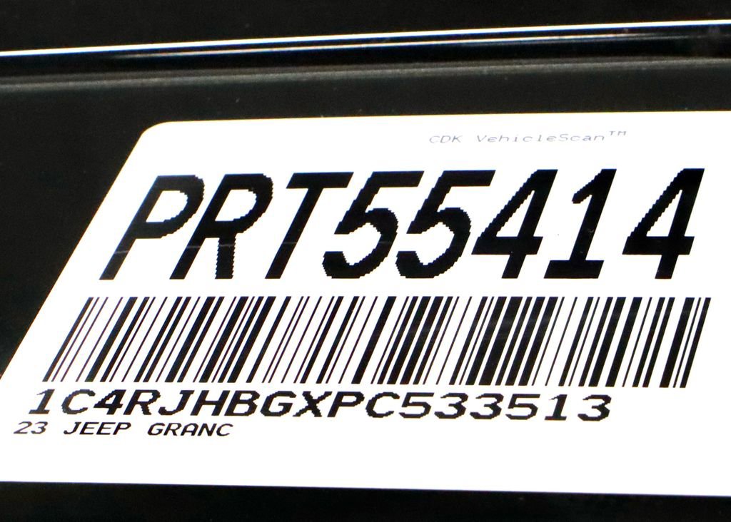 Used 2023 Jeep Grand Cherokee Limited image 34