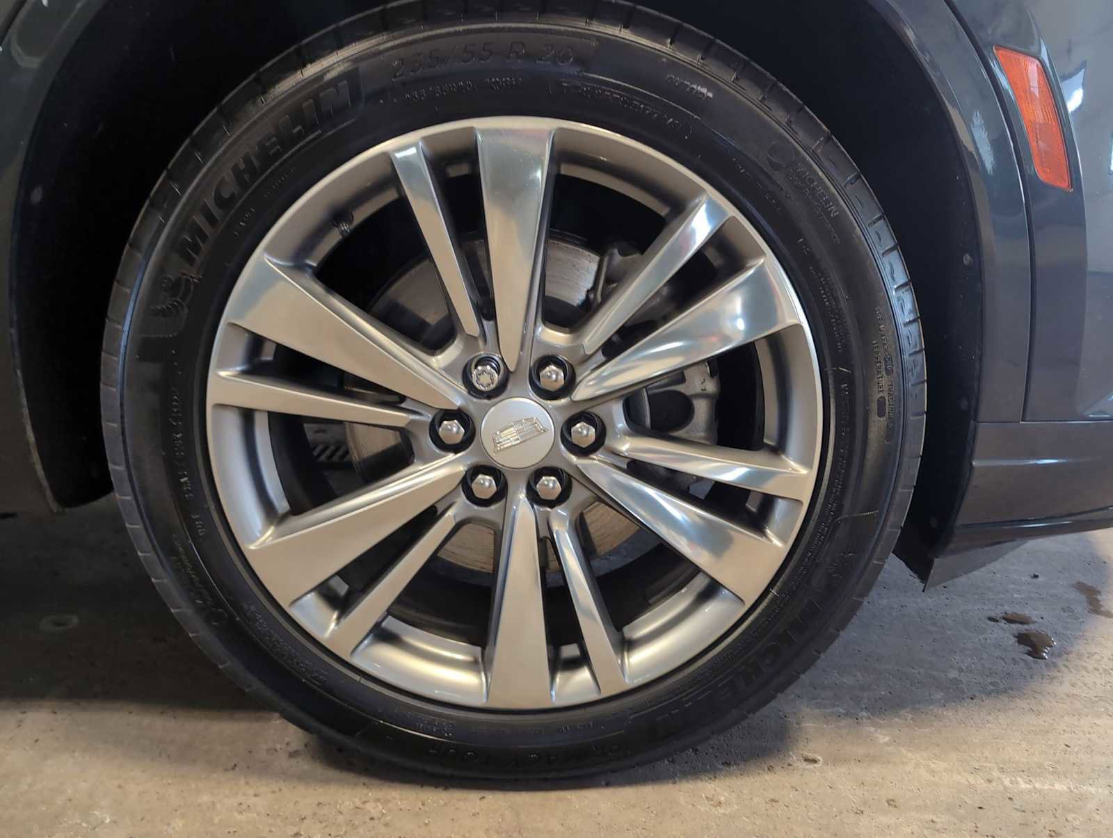 Used 2022 Cadillac XT6 Premium Luxury image 33