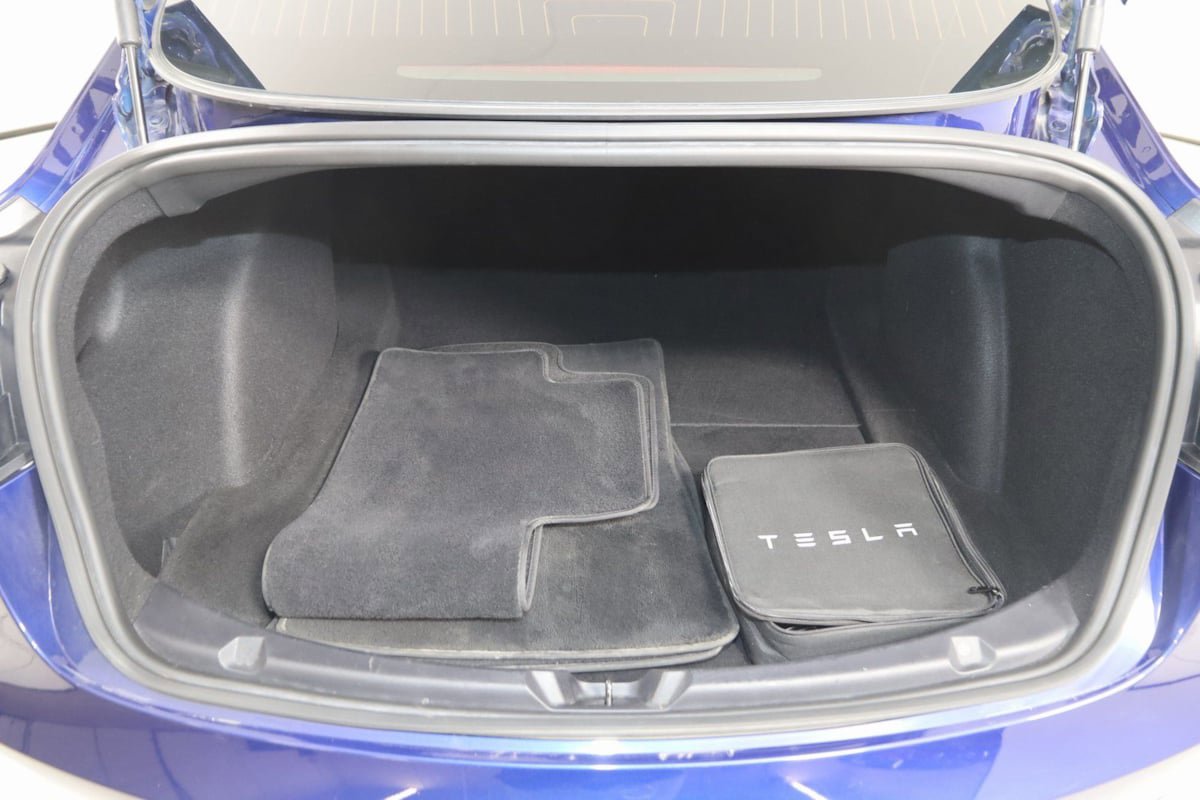 Used 2020 Tesla Model 3 Standard Range image 49