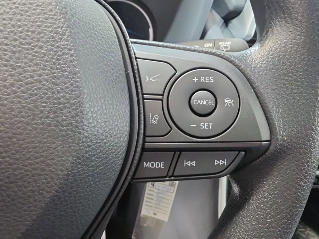 Used 2025 Toyota RAV4 LE image 26