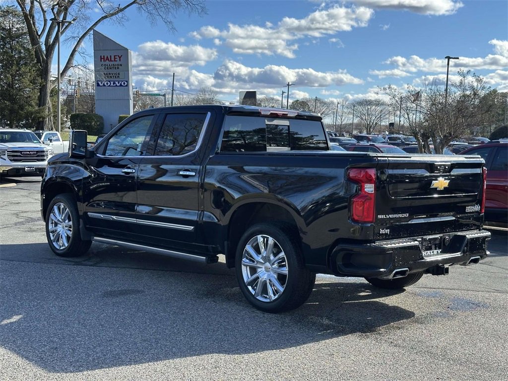 Used 2024 Chevrolet Silverado 1500 High Country w/ High Country Premium Package image 22
