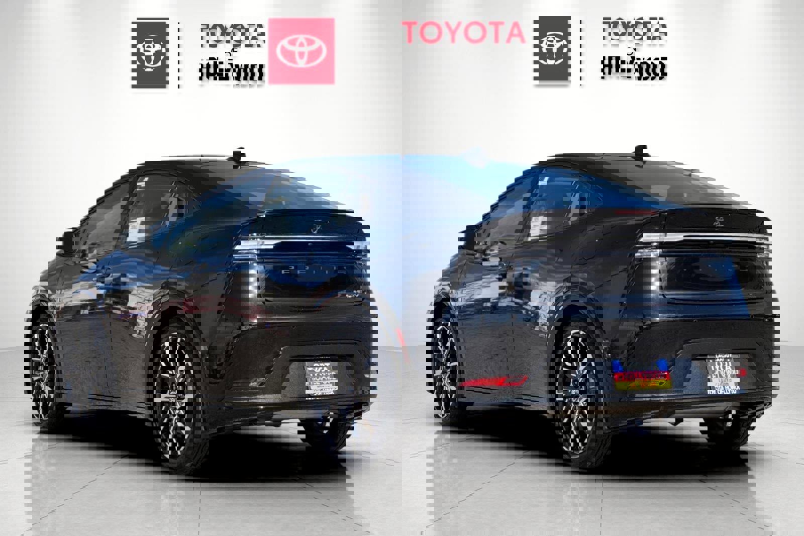 New 2026 Toyota Prius Plug-In Hybrid image 6