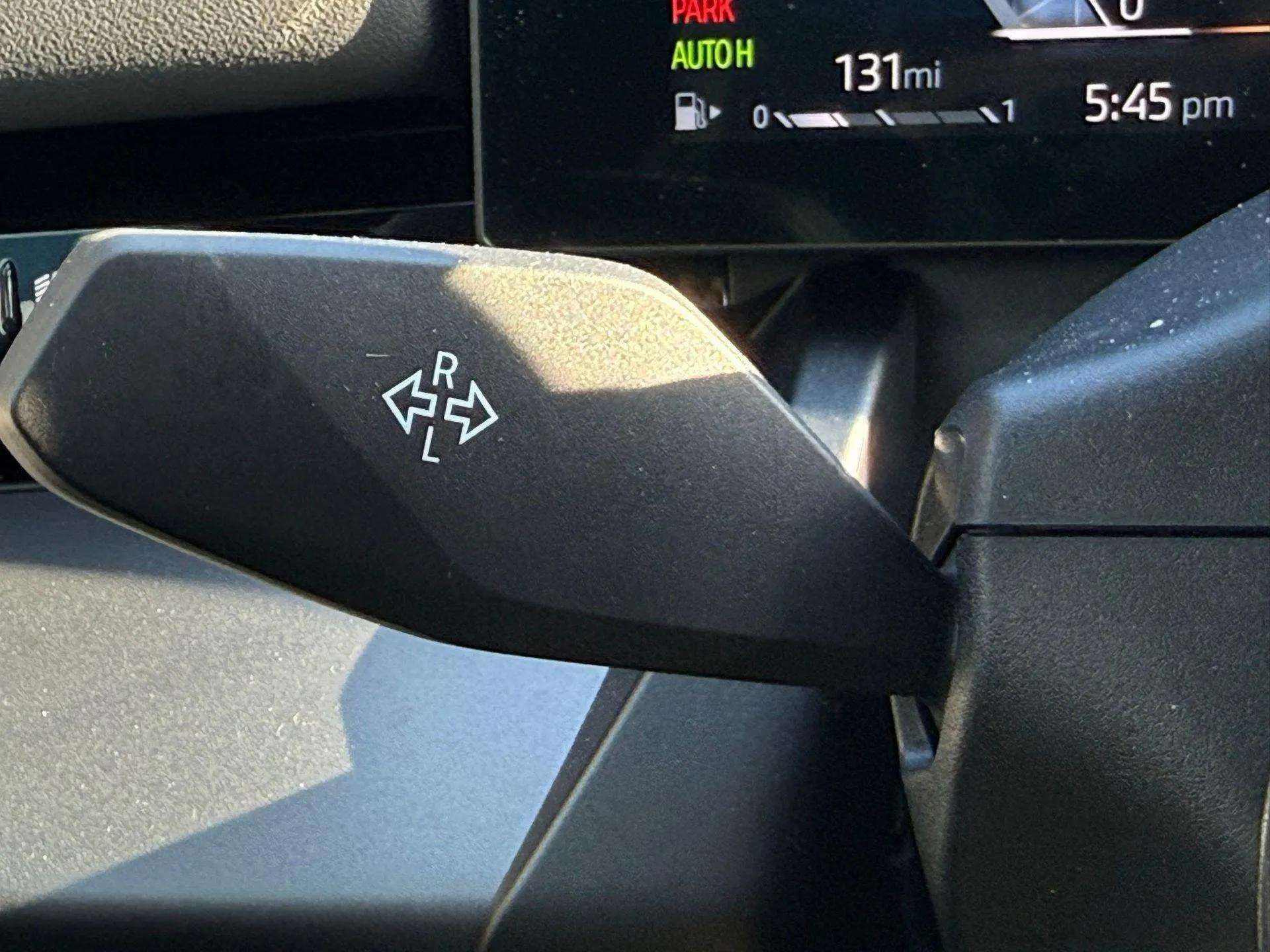 Used 2024 BMW 530i xDrive w/ Premium Package image 51