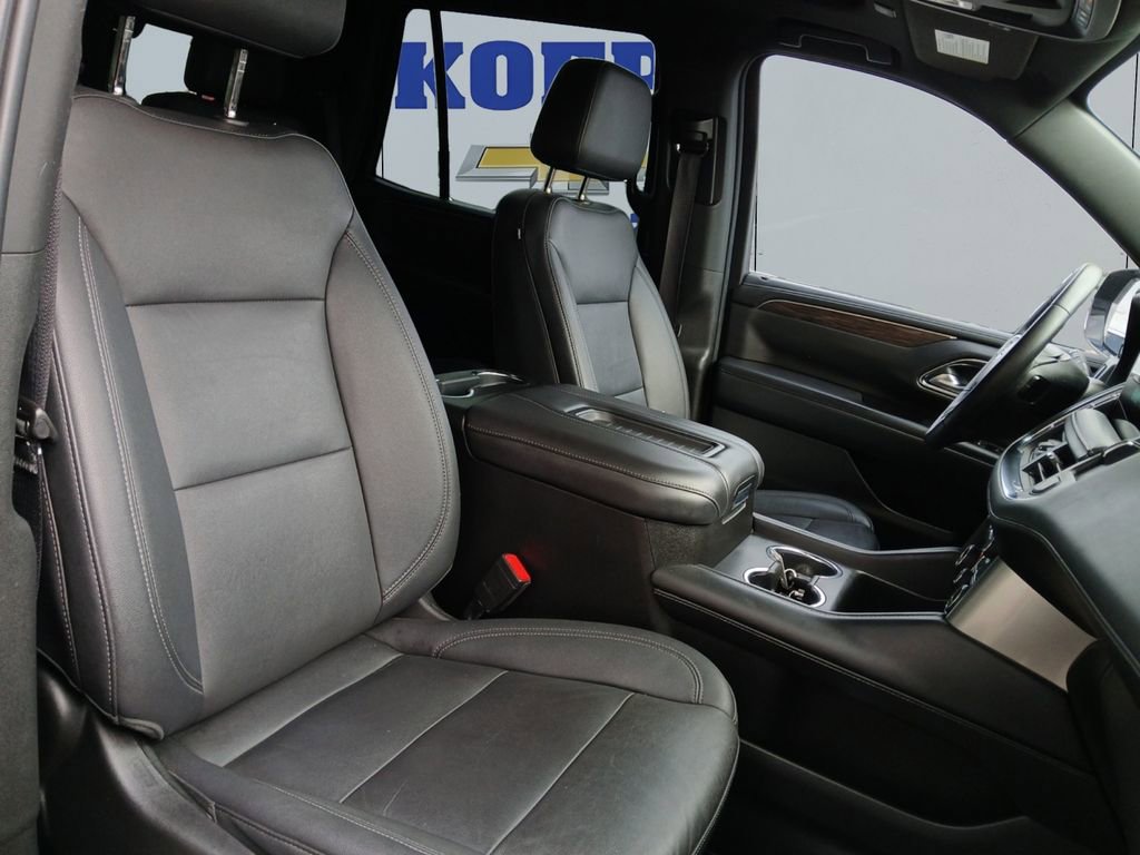 Used 2022 Chevrolet Tahoe Z71 image 17