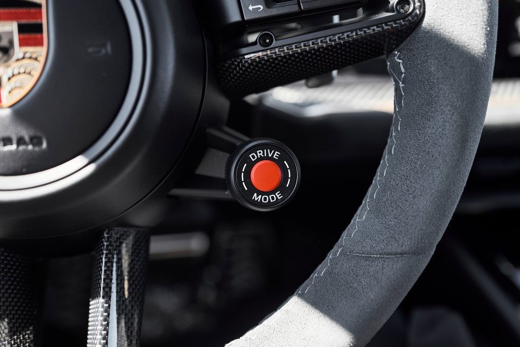 Used 2024 Porsche Cayenne Turbo GT image 63