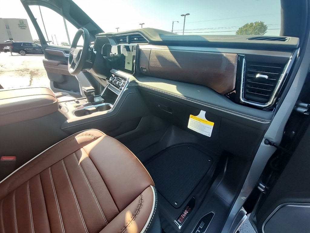 New 2026 GMC Sierra 1500 Denali Ultimate image 18