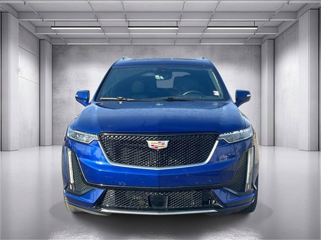 Used 2023 Cadillac XT6 Sport w/ Platinum Package image 8