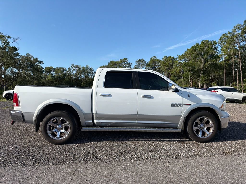 Used 2018 RAM 1500 Laramie w/ Convenience Group AWD/4WD image 8