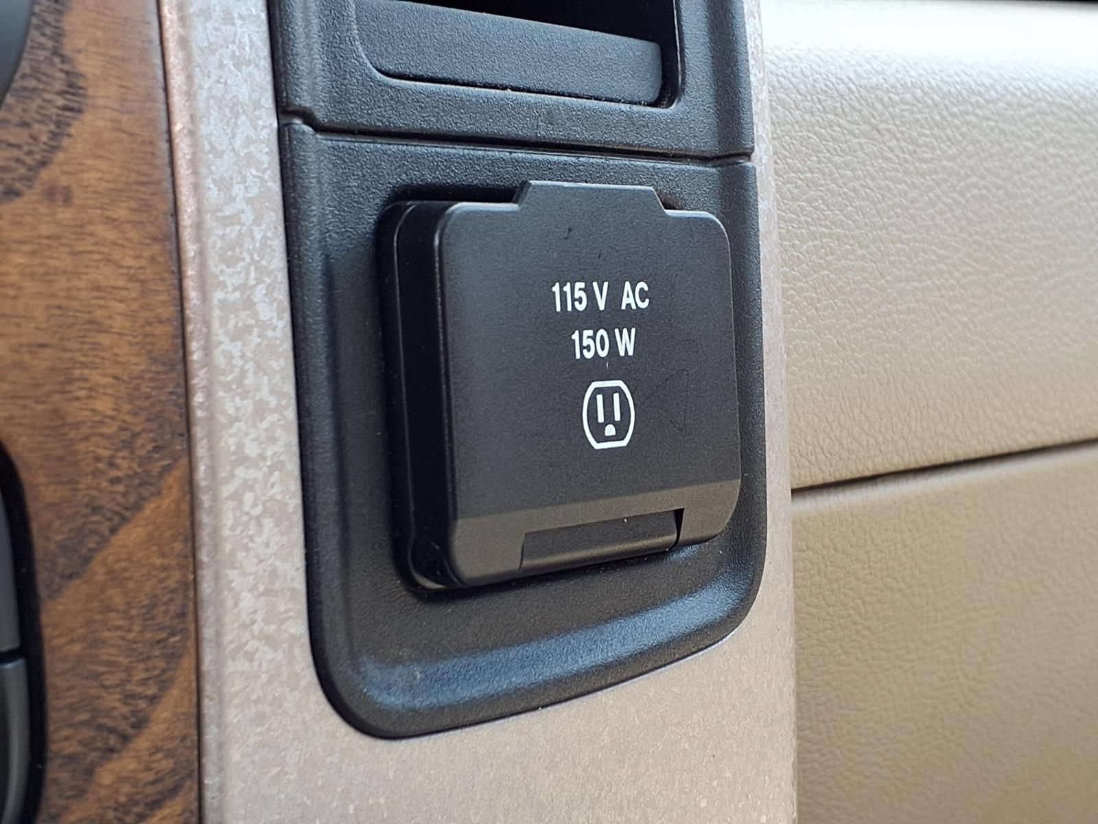 Used 2018 RAM 1500 Laramie Longhorn w/ Longhorn Southfork Package AWD/4WD image 24